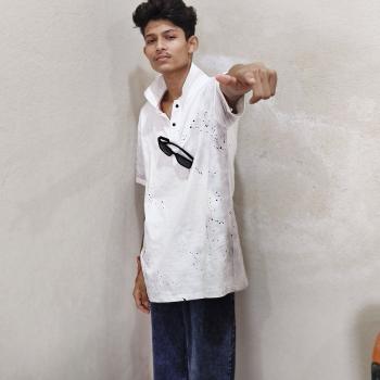 1000028052